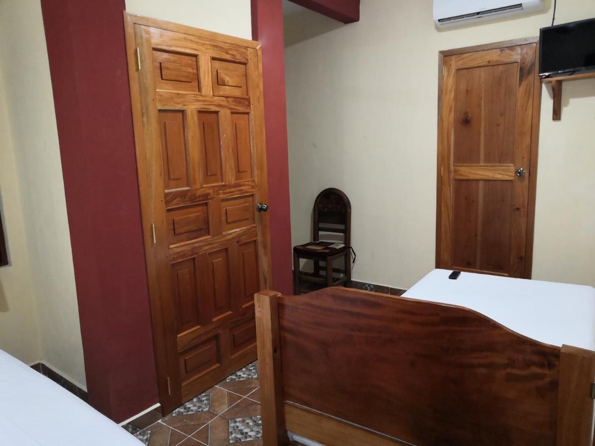 Nicte-Ha Hotell Xpujil Exteriör bild