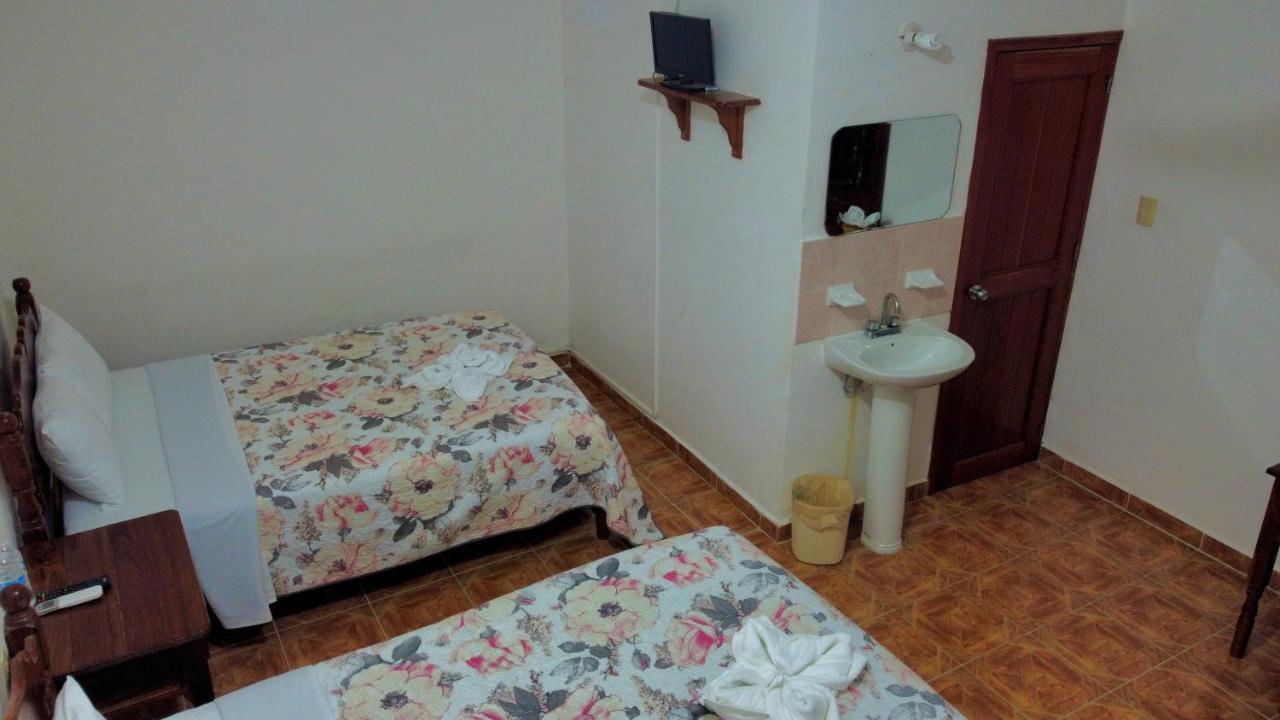 Nicte-Ha Hotell Xpujil Exteriör bild